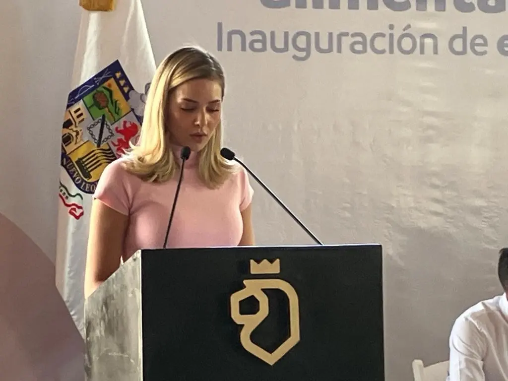 La titular de AMAR a Nuevo León, Mariana Rodríguez, durante la inauguración de un lactario en la planta baja del Palacio Municipal. Foto: Rosy Sandoval