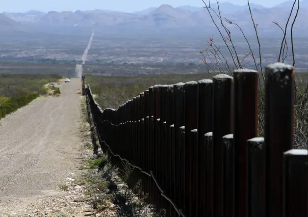 Policía de Arizona pide ayuda contra llegada de migrantes