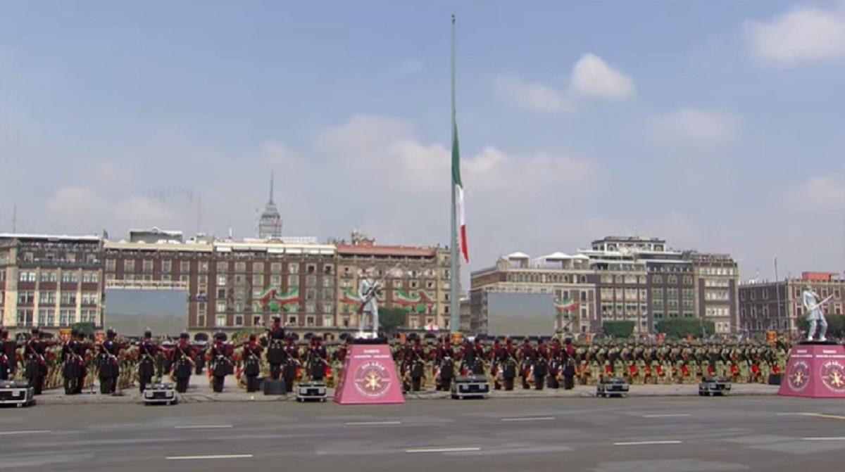 EN VIVO: Encabeza AMLO desfile del 213 aniversario de la Independencia de México