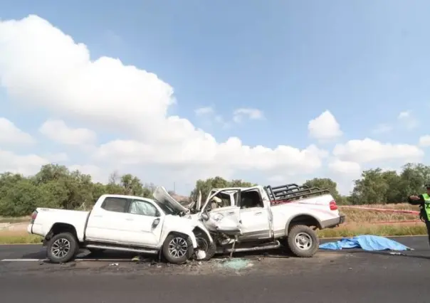 Muere conductor en choque de frente en la México-Pirámides en Acolman