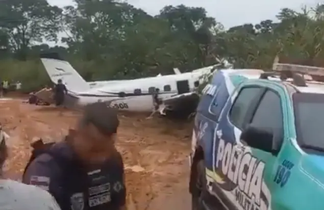 Avionazo deja 14 muertos en Amazonas, Brasil