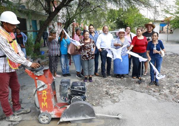 Impulsa Andrés Mijes mejora de vialidades en Escobedo