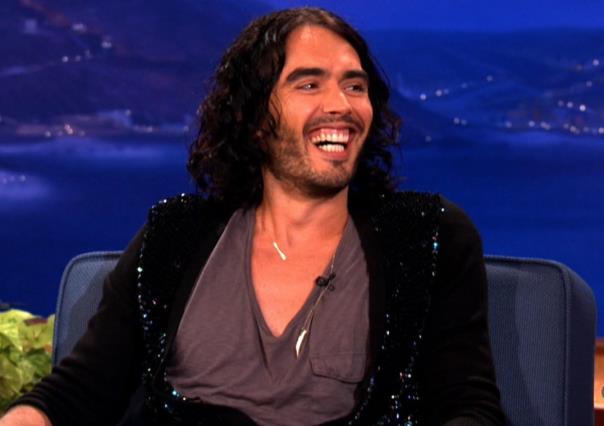 Acusan de violación a menor a Russell Brand, ex esposo de Katy Perry