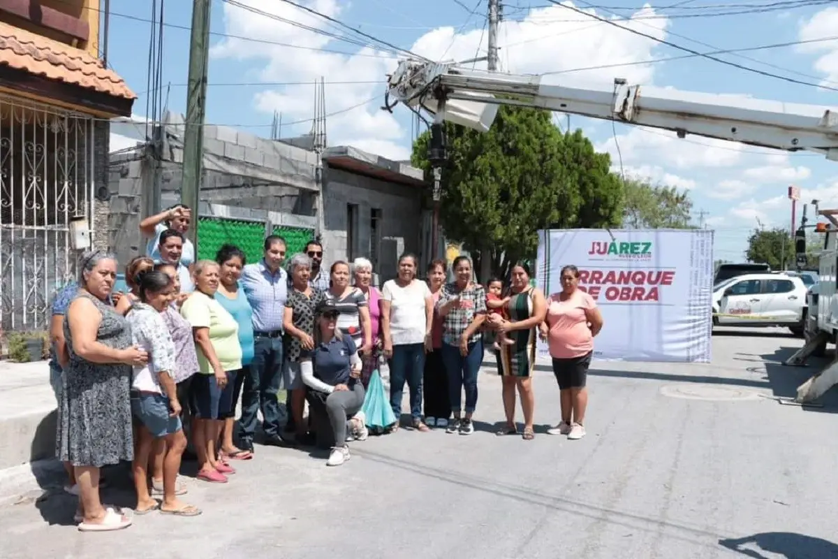 Arrancan obras de red eléctrica y alumbrado en la colonia La Esperanza en Juárez