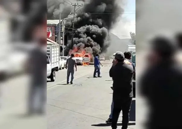 VIDEO: Explota camioneta cargada con pirotecnia en Tultepec