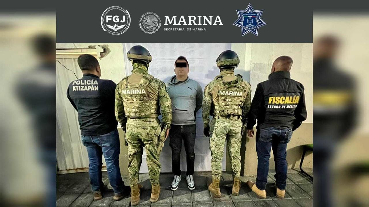 Fue detenido Alejandro Maya, alias El Bebé, presunto líder de la banda Los Julios en Atizapán. Fue policía municipal de Tlalnepantla. Foto: FGJNL