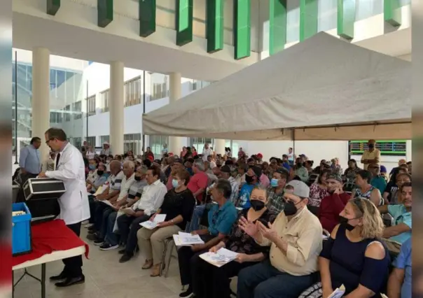 200 pacientes operados de cataratas son dados de alta