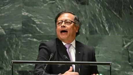 En la grabación se constata que los aplausos que se mostraron en el material audiovisual en realidad fueron tomados del discurso que pronunció el presidente de Estados Unidos. Foto: CNN.