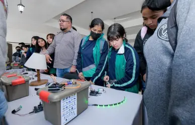 Imparten taller de robótica para alumnos de nivel básico en Atizapán de Zaragoza