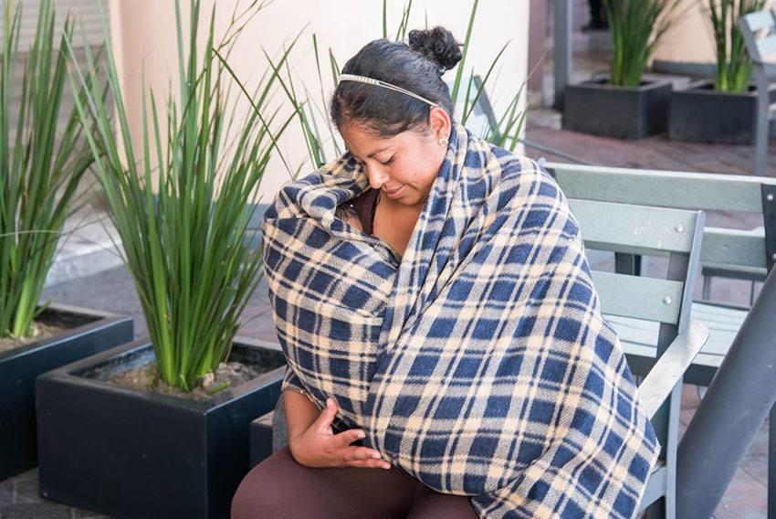 Por ley, en el Estado de México se debe eliminar cualquier restricción o prohibición para que las mujeres amamanten a sus hijos en espacios públicos. Foto: Congreso de Edomex