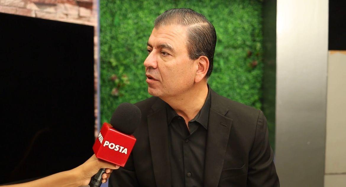 Eugenio Montiel Amoroso resaltó que se le da prioridad a aquellas familias que tienen integrantes con cierto grado de discapacidad o que cuentan con hijos menores a los 8 años, así como a las jefas de familia. Foto: Karla Omosigho