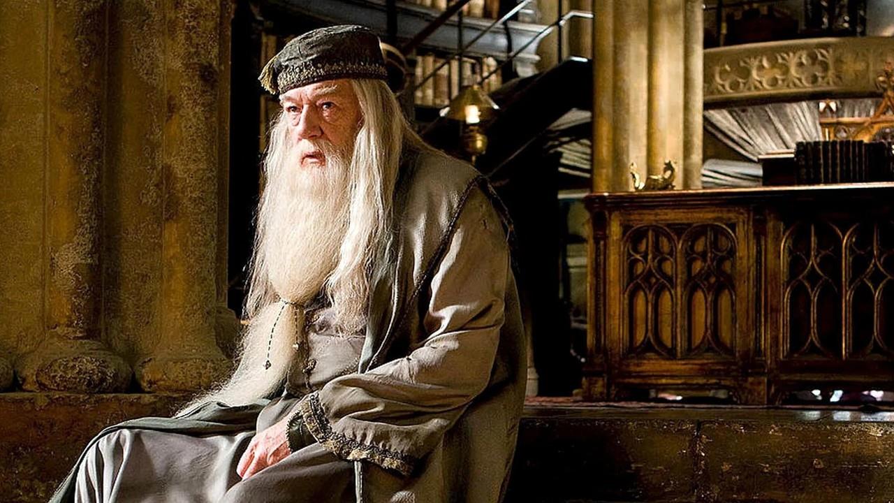 Michael Gambon como Albus Dumbledore en Harry Potter y el Misterio del Príncipe Foto: Warner Bros. Pictures