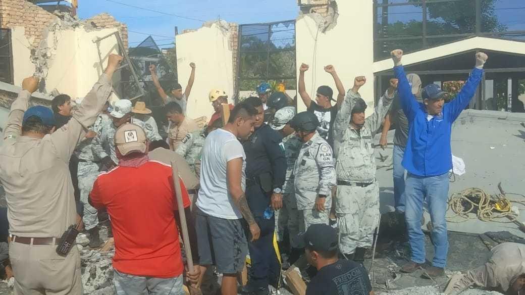 Obispo de Tampico pide fortaleza, colaboración y oraciones para las víctimas.  Foto. TWITTER