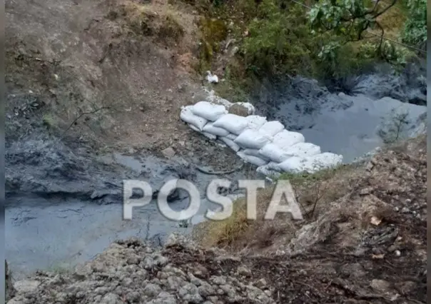 Se desborda presa de residuos mineros en Topia; activan alerta sanitaria