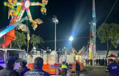 Falla juego mecánico en feria de Coacalco, 22 personas quedan atrapadas