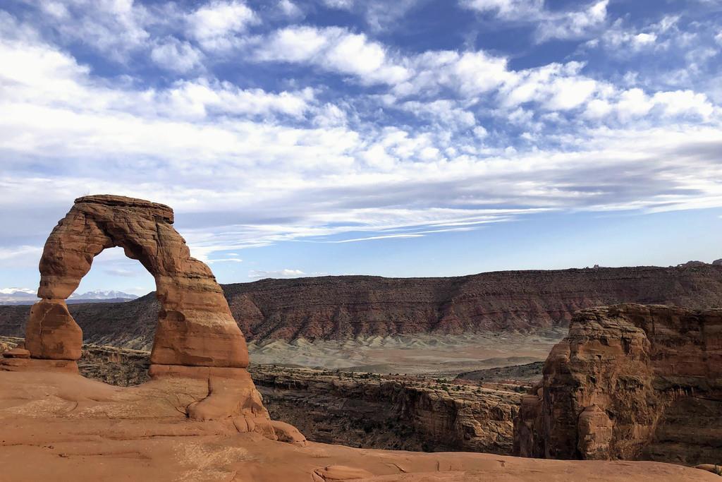 El Arco Delicado en el Parque Nacional de Arcos el 25 de abril de 2021, cerca de Moab, Utah. (AP Foto/Lindsay Whitehurst, Archivo)