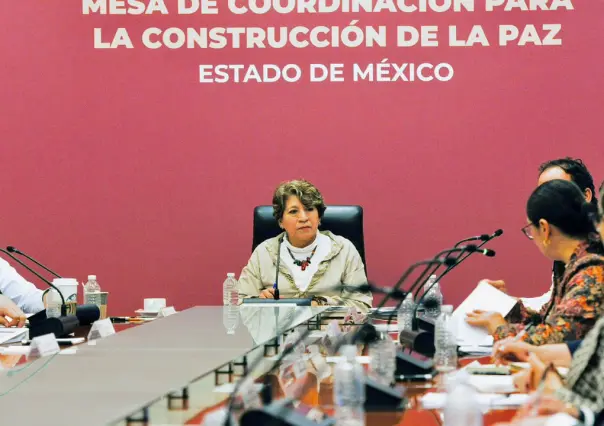 Preside Delfina Gómez mesa para la construcción se la paz, es la doceava