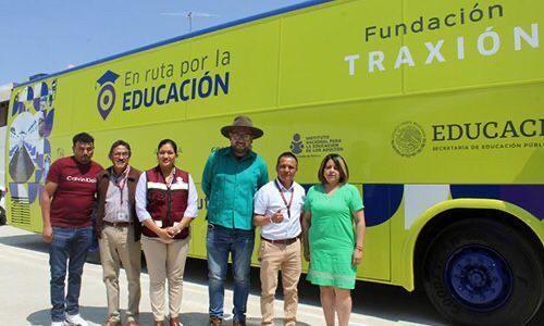 ’Ruta por la Educación’: autobús contra rezago educativo en Chimalhuacán