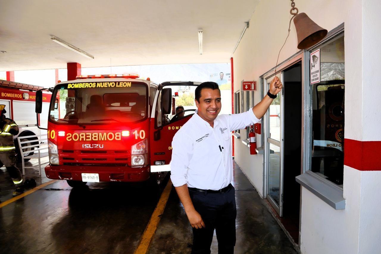 Realiza Jesús Nava pago de 2 mdp para operación de Bomberos de La Fama