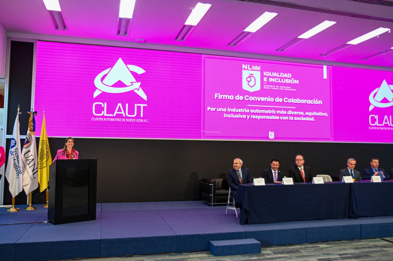 Firman convenio de colaboración Igualdad e Inclusión y el Clúster Automotriz