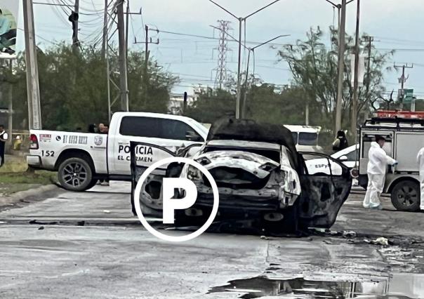 Matan a policía y queman su patrulla en El Carmen