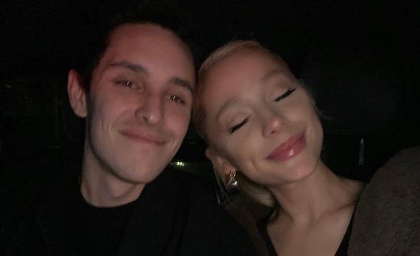 Ariana Grande y Dalton Gomez se separaron tras dos años de casados. Foto: Instagram