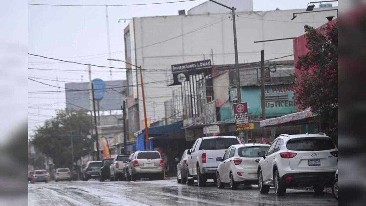 Limpieza constante en las calles de Gómez Palacio evitan encharcamientos