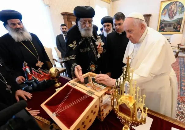 Papa Francisco expresa cercanía con habitantes de Franja de Gaza, ora por la paz
