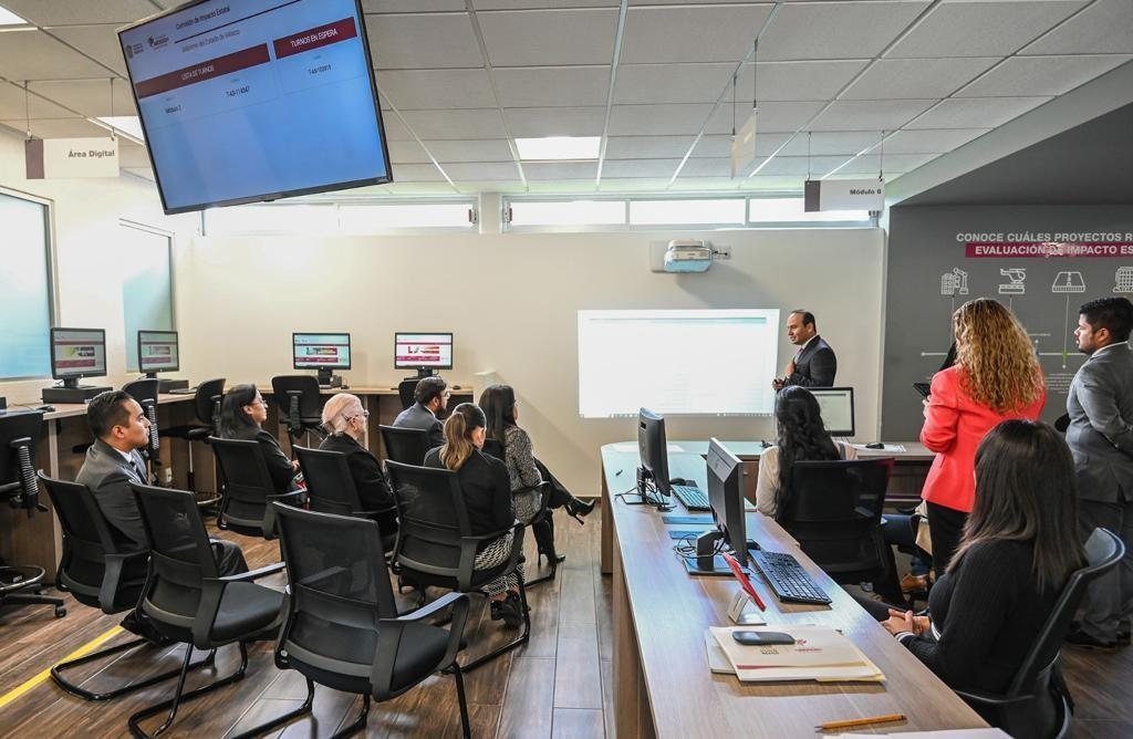 Realizan encuentro en el Centro de Servicios al Inversionista. Crédito: GEM.