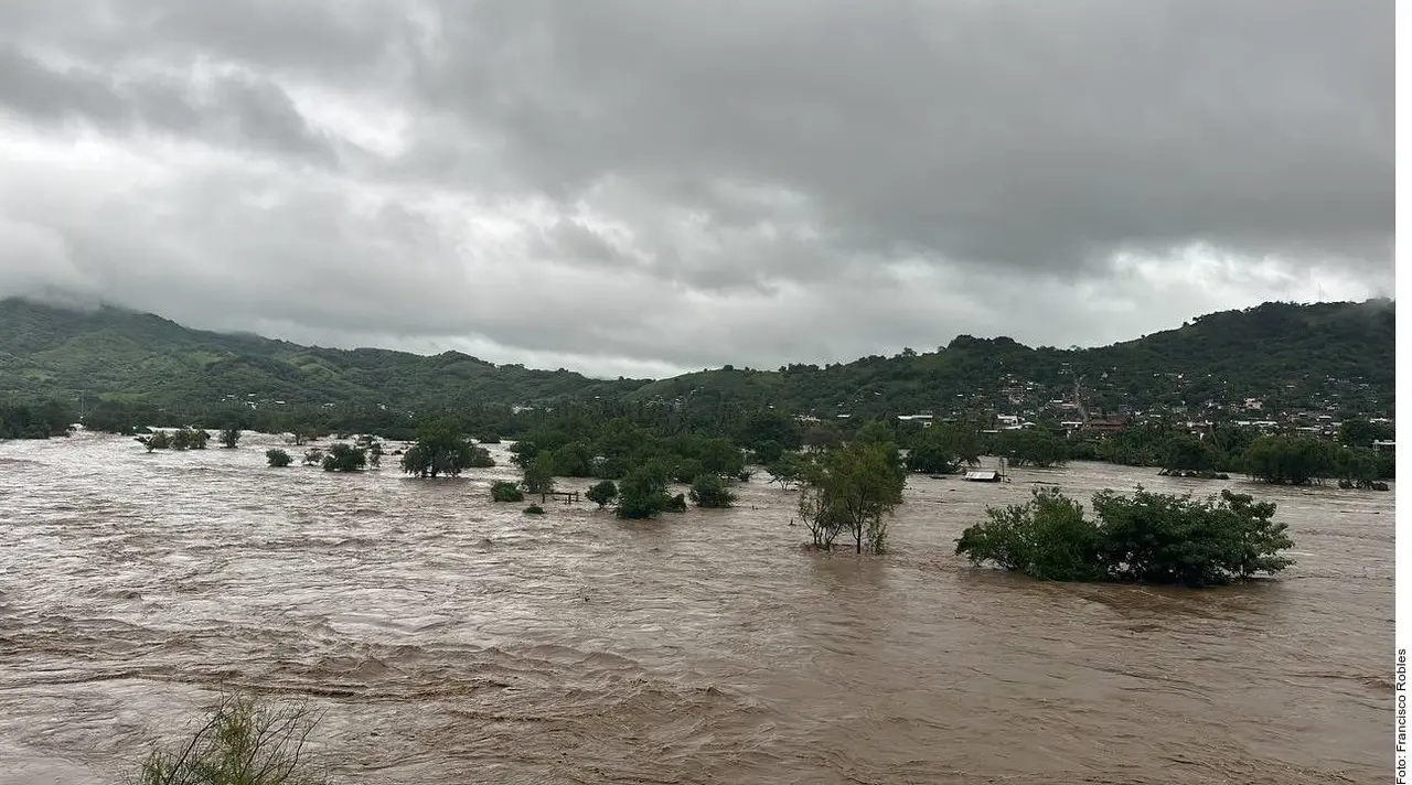 A  partir de esta acción Guerrero puede acceder a los recursos del Programa para la Atención de Emergencias por Amenazas Naturales. Foto: Especial.