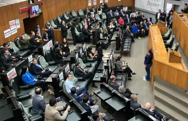 Realiza Congreso sesión de Segundo Informe del Estado sin el Gobernador