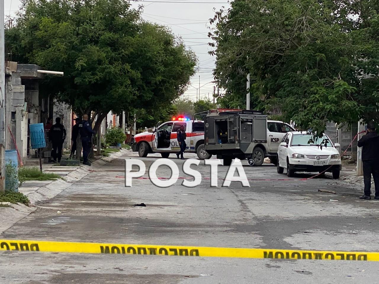 La zona fue asegurada por la Policía de Escobedo mientras agentes ministeriales y servicios periciales comenzaron las investigaciones. Foto: Especial/ POSTAMX