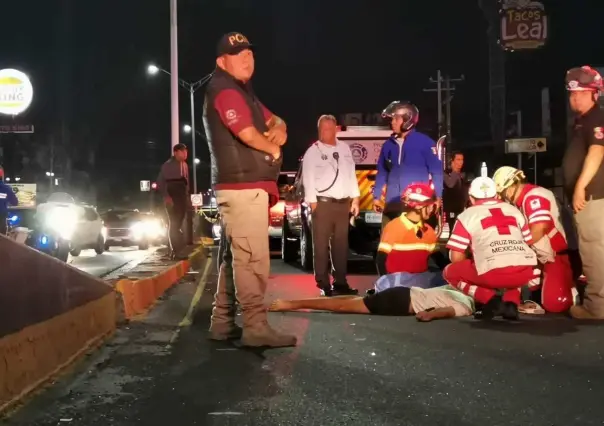 Arrollan y matan a hombre en la avenida Garza Sada