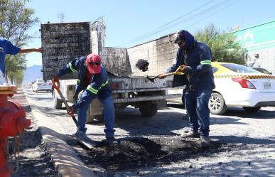 Tras lluvias, intensifica García recarpeteo en las principales calles