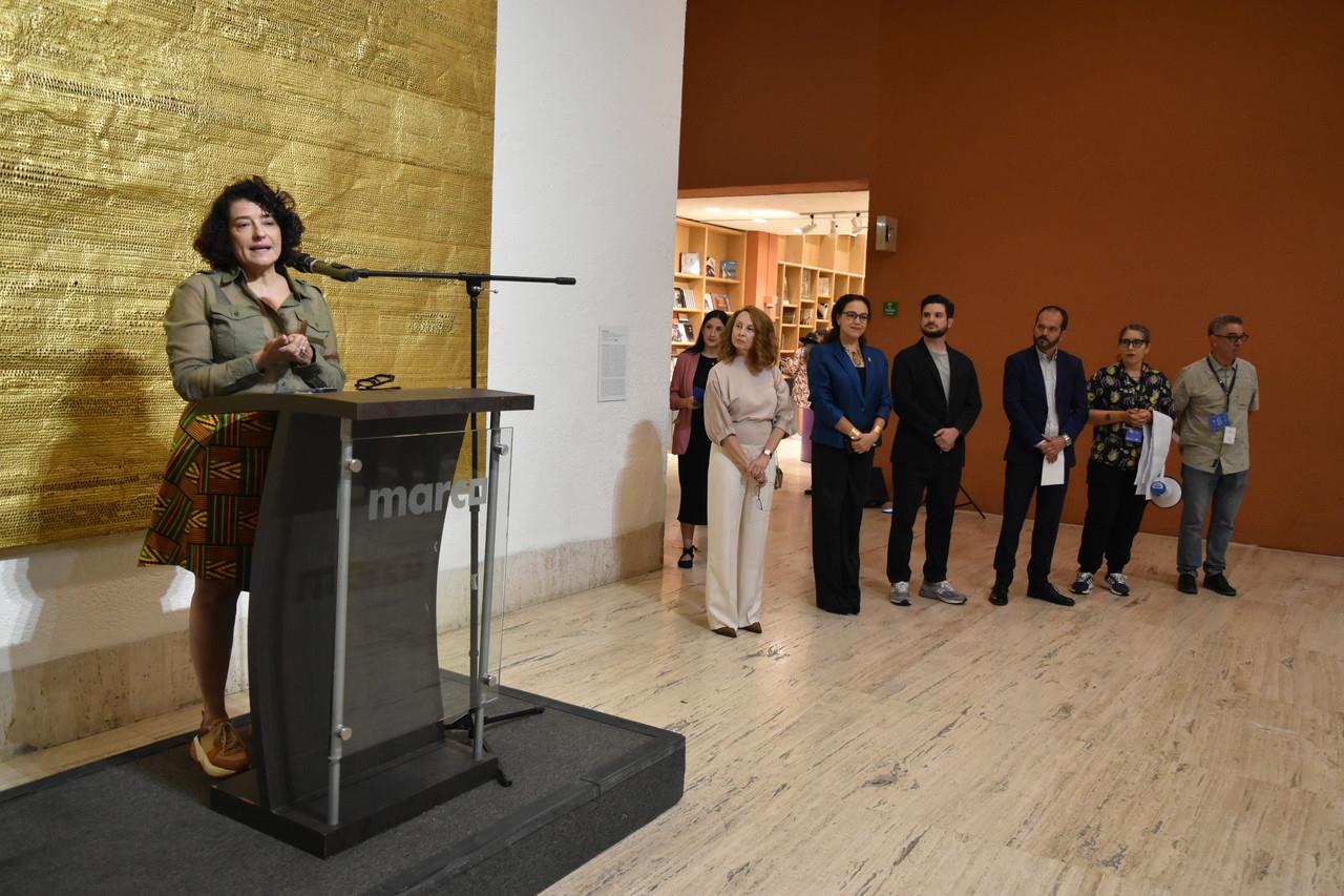 Poetas deleitan con versos sobre género, cultura y migración en MARCO