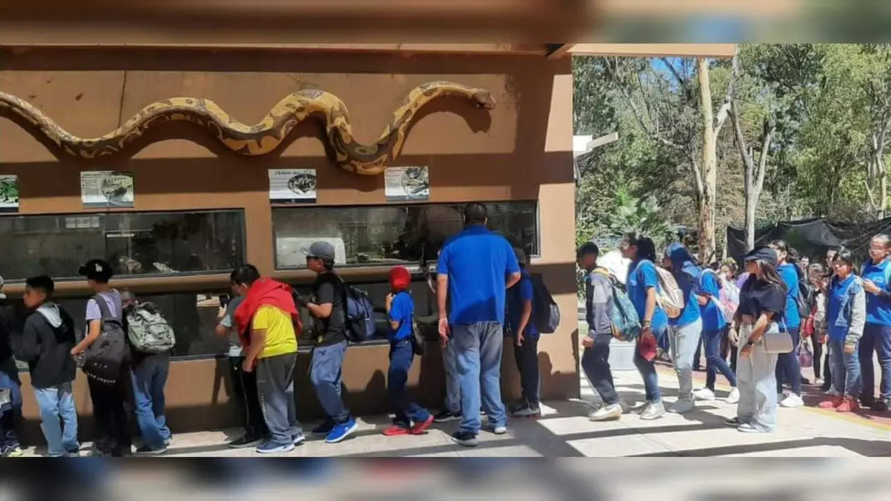 Visitan lugares icónicos de Durango para reforzar su identidad duranguense