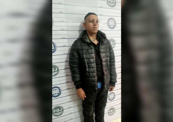 Detienen a hombre por cobrar piso en consultorio en Naucalpan