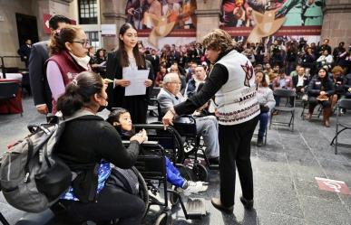 Inicia Delfina Gómez audiencias ciudadanas en Palacio de Gobierno en Toluca