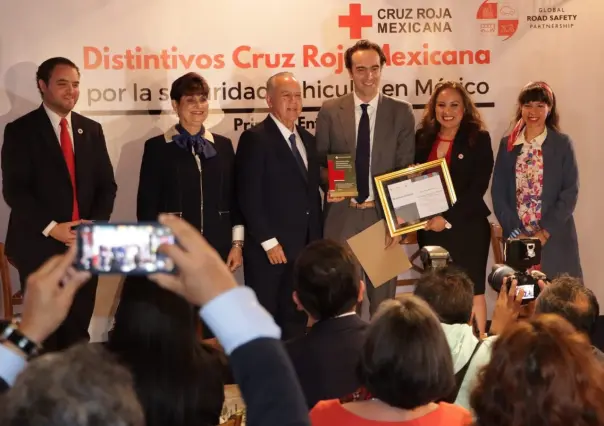 Reconoce la Cruz Roja a la Semovi por su labor para garantizar la seguridad vial