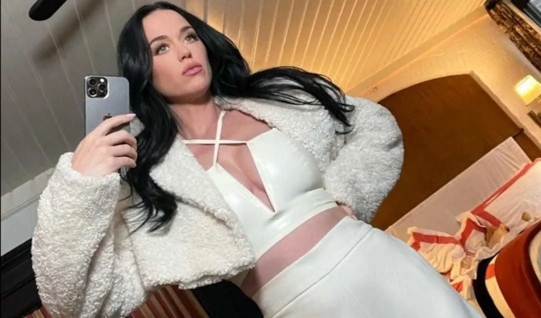 Katy Perry llegó de sorpresa a Televisa. Foto: Instagram