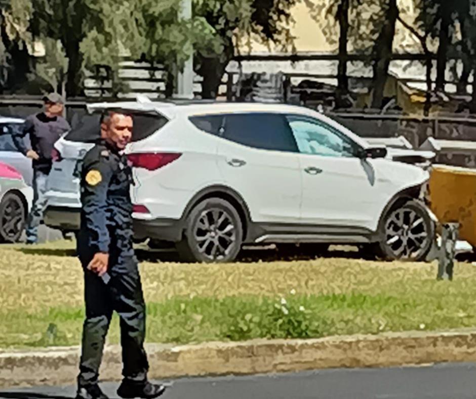 Sicarios balean a automovilista al intentar robarle su camioneta. Foto: Ramón Ramírez