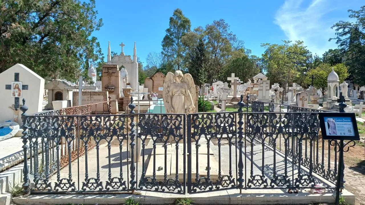 Conoce el museo de arte fúnebre Benigno Montoya