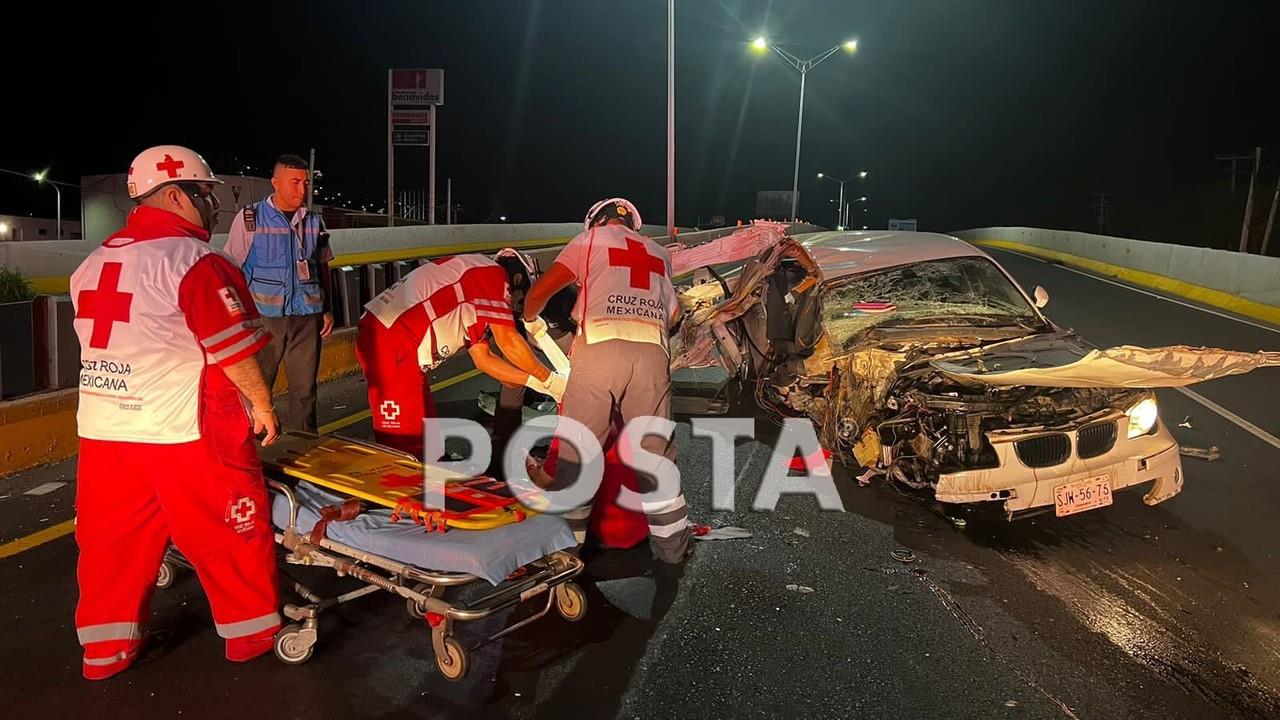 El accidente vial se dio sobre la avenida Eugenio Garza Sada, a la altura de Sendero con dirección de norte a sur. Foto: Raymundo Elizalde.