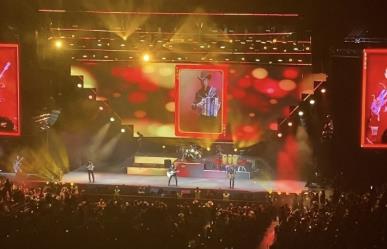 Dan Los Tigres del Norte zarpazos de alegría en la Arena Monterrey