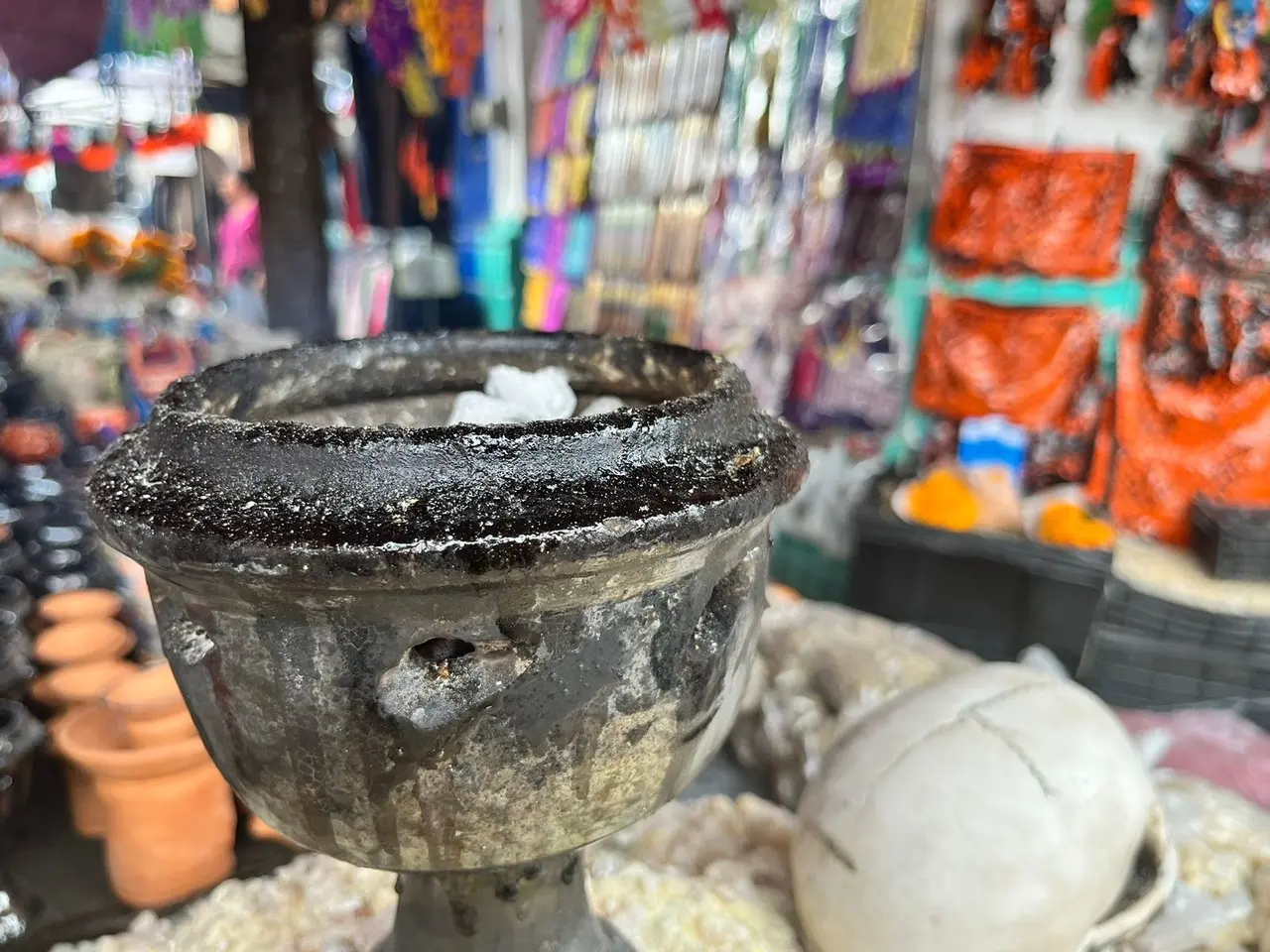 Comerciantes reportan bajas ventas en flor de cempasúchil