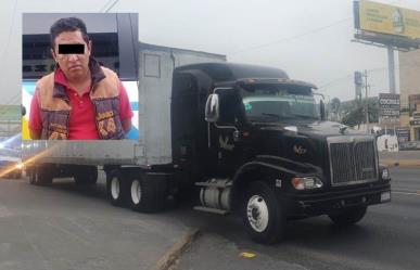 Arrestan a hombre por robo de tráiler en Monterrey