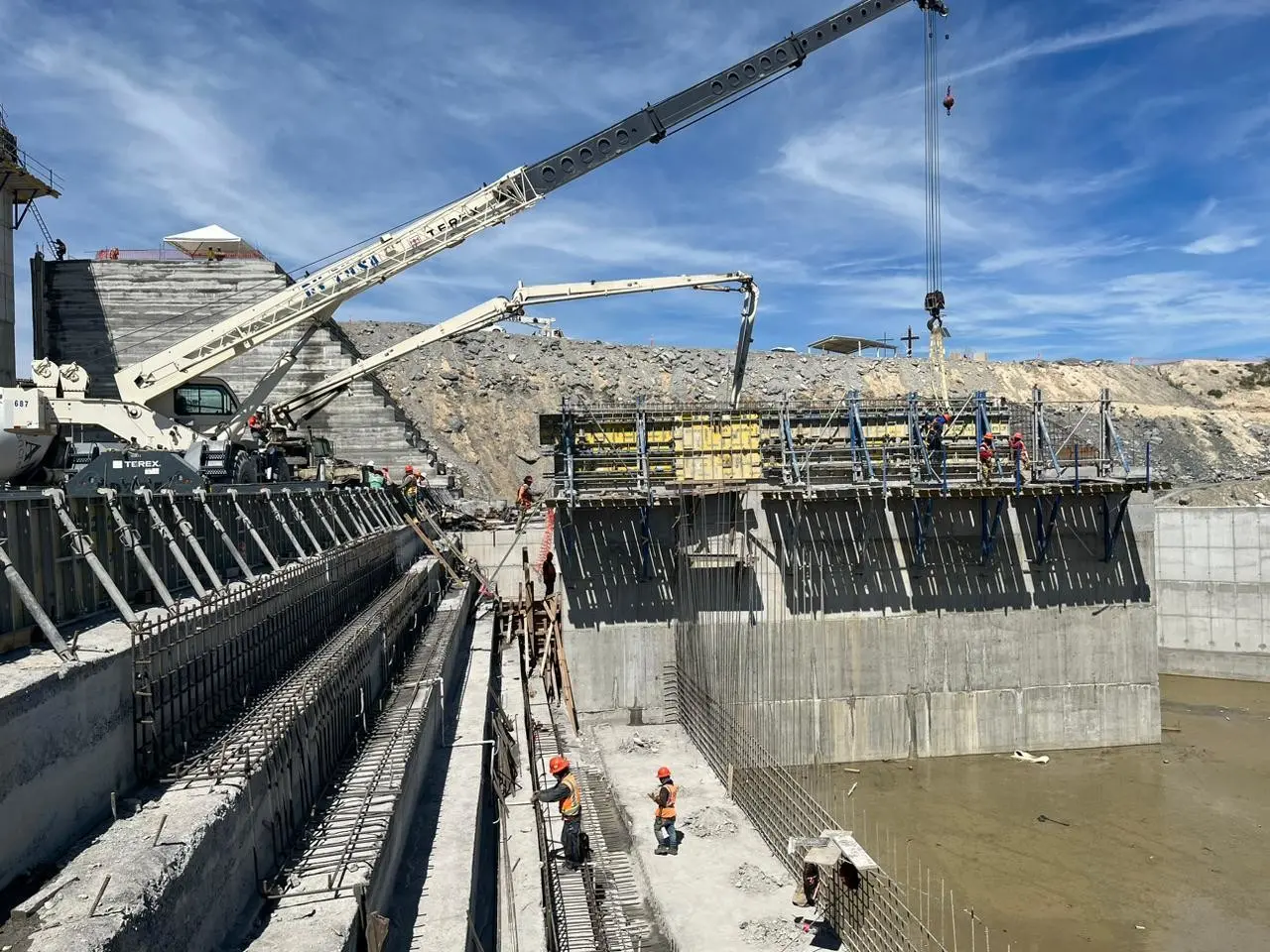 La construcción de la Presa Libertad beneficiará a más de 5 millones de habitantes.. Fotos. Cynthia Pardo