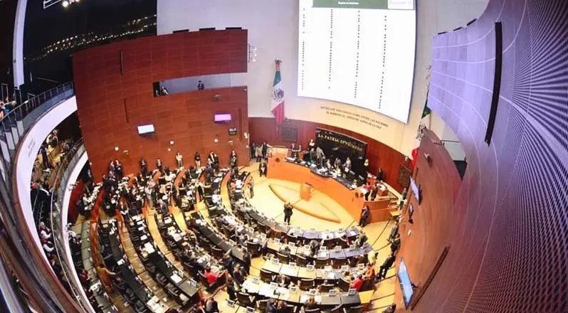 Mesa Directiva del Senado recibe minutas para Ley de Ingresos 2024. Foto: Canal Congreso