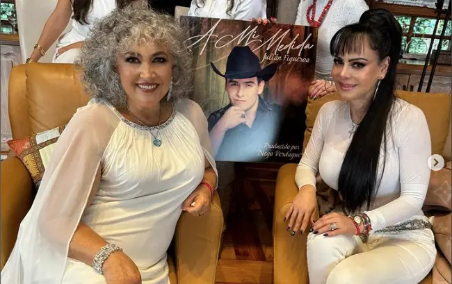 Para Amanda Miguel y Maribel Guardia representa la canción un homenaje al amor que tenían por la música Diego y Julián. Foto. Instagram @yoamandamiguel