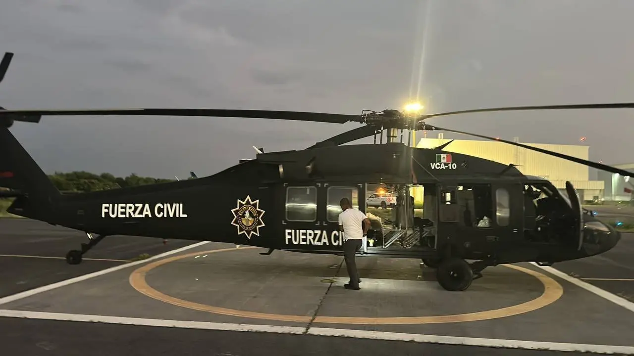 La aeronave proveniente de los Estados Unidos tuvo un costo cercano a los 5 millones de dólares, puede transportar a 16 tripulantes, incluidos el piloto y copiloto. Foto: Twitter/ @samuel_garcias